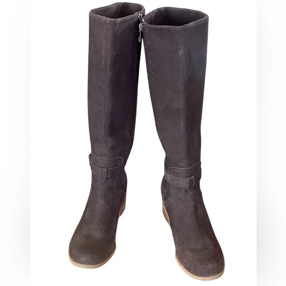 Koolaburro by UGG Madeley knee high suede boots with Ortholite insole. Size9 GUC - Picture 3 of 13